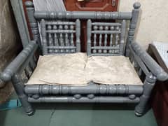 2 seater traditional sofa (2pc) 0