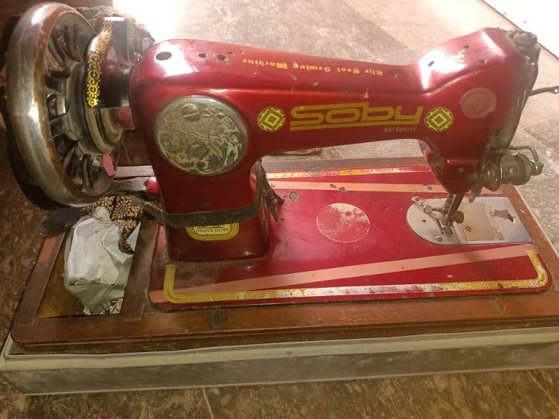 soby Sewing machine 4