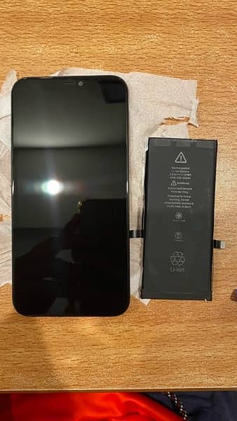 Iphone 11 Screen and Battery 0