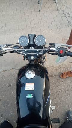 SUZUKI Gs 150