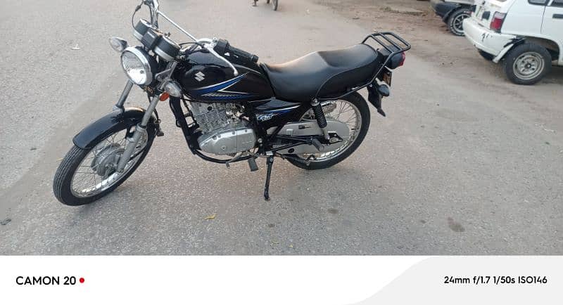 SUZUKI Gs 150 1