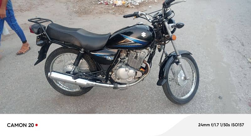 SUZUKI Gs 150 4