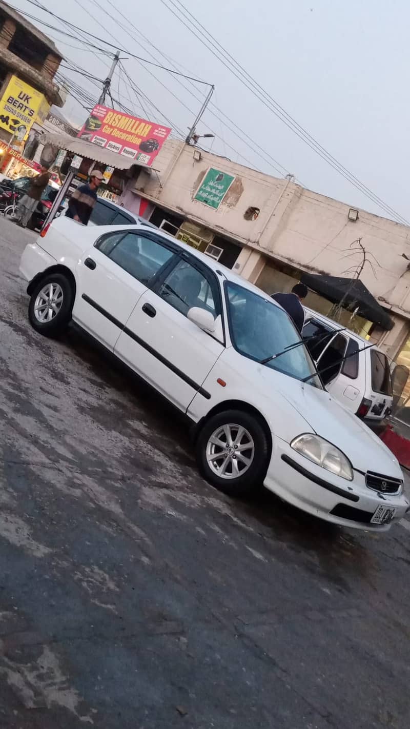 Honda Civic EXi 1997 4