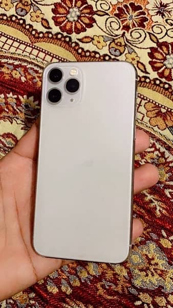 iphone 11 pro 0