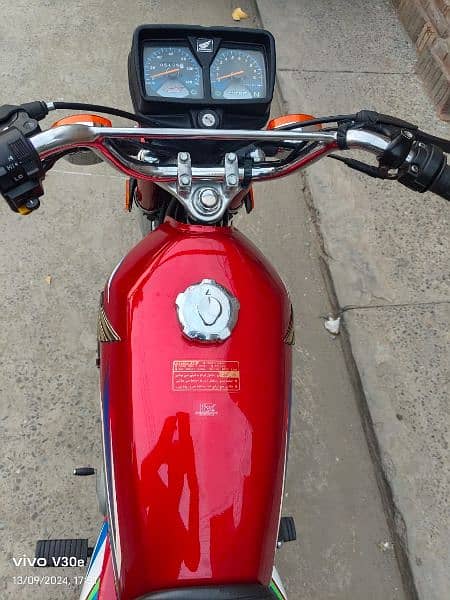 Honda CG 125 7