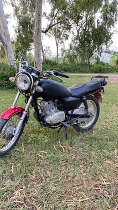 Suzuki GS-150 0