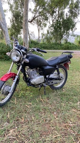 Suzuki GS-150 0