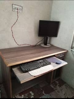 computer table available for sale