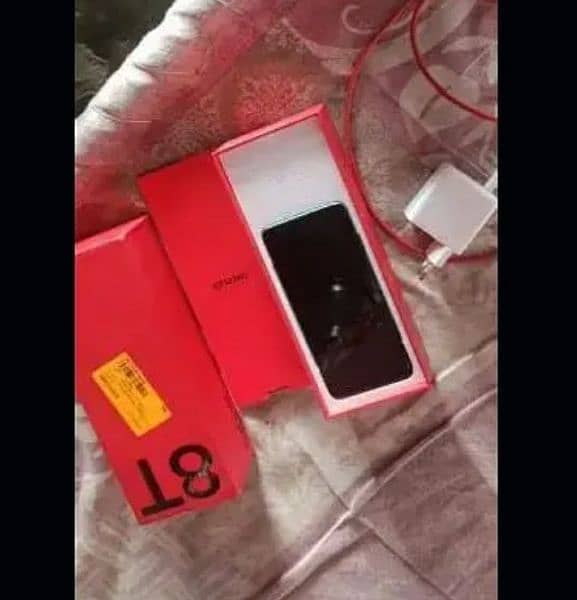 Oneplus 8T 12. . 256 Condition 10by10 7