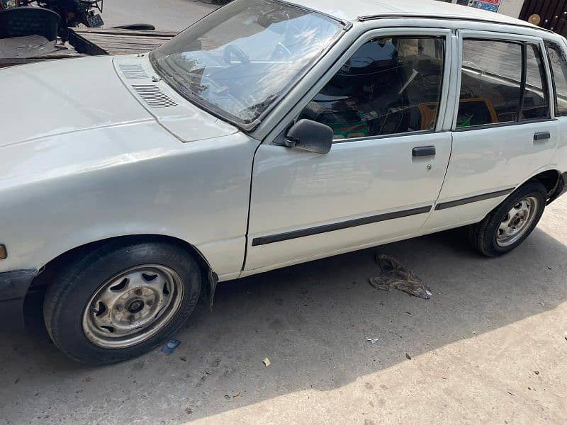 Suzuki Khyber 1992 in good condition 3