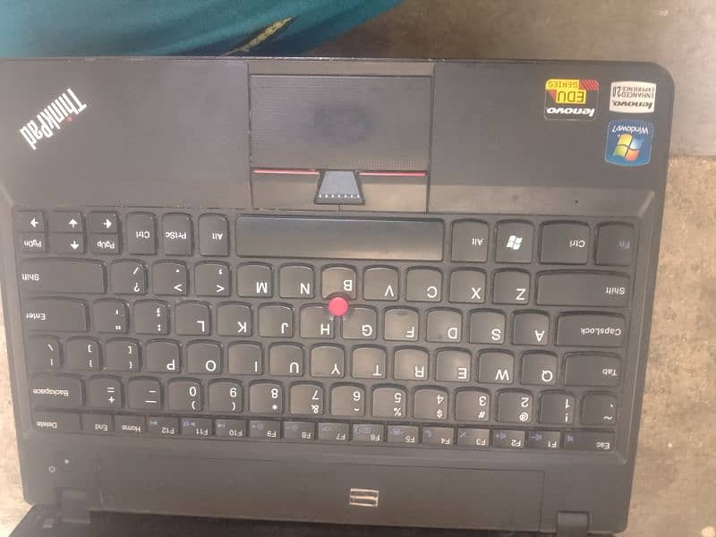 Lenovo laptop for sale 8