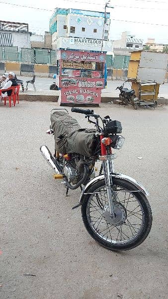 bike blkl zero hai dukan ana jana k lia srf use ki hai 2