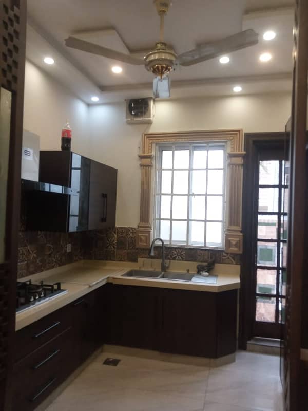 10 marla furnished house for sale in paragon city lahore 27