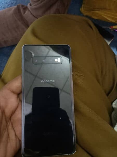 Samsung S10 plus 1