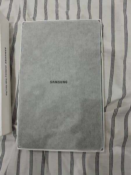 Samsung Tab s6 lite 1