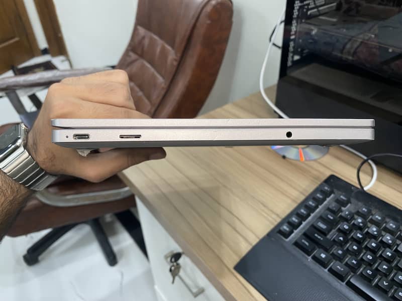 Samsung Chromebook 4