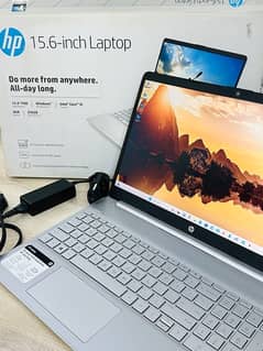 HP i5 11th Gen 15.6 inch Laptop Complete Box 0