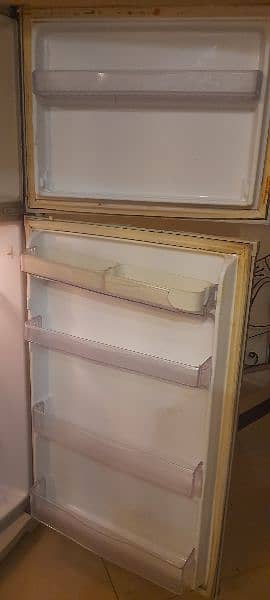 10 cubic ft waves extra jumbo refrigerator 2