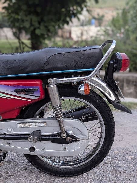 Honda CG 125 9