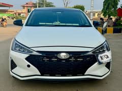 Hyundai Elantra Model 2021 (new rims)100%  original condition