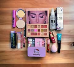 13 in 1 Makeup Deals