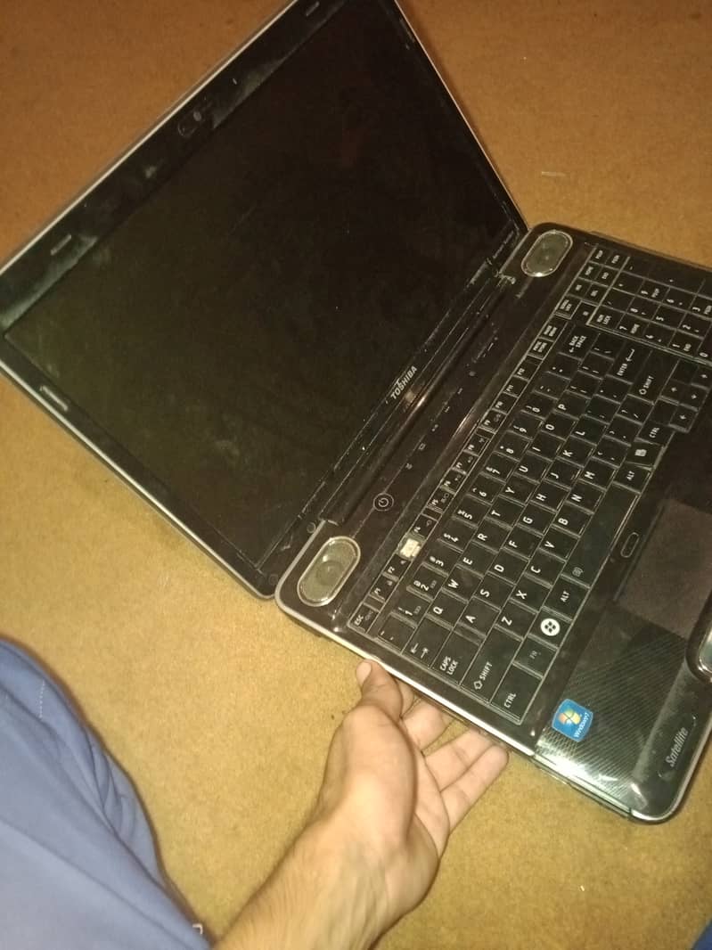 Laptop for sale 10/10 condition 2