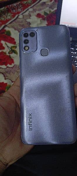 Infinix Hot 10 play 4/64 0