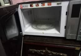 Dawlence microwave full size for sale,urgent need