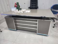 Doctor table for sale