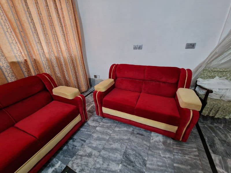 sofa set neat and clean 0