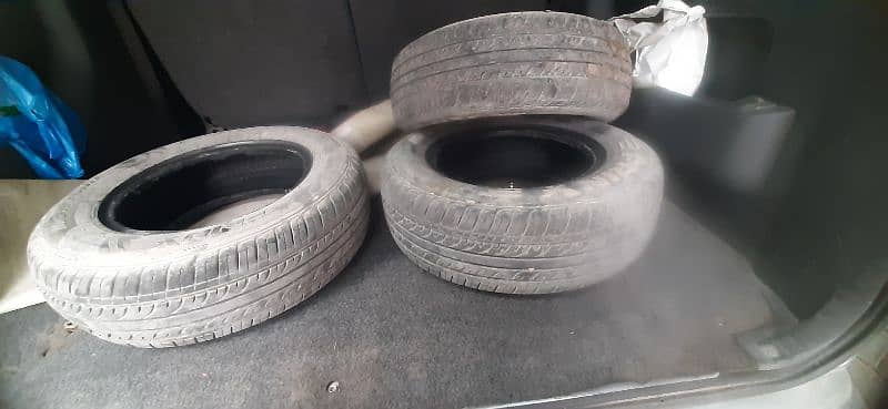 Daihatsu Hijet Used Tires (3 Nos. ) 3