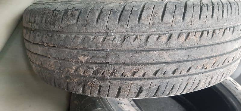 Daihatsu Hijet Used Tires (3 Nos. ) 8