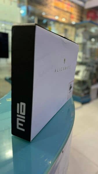 Alienware M16R1 0