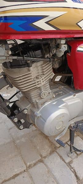 Honda CG 125 2020 3