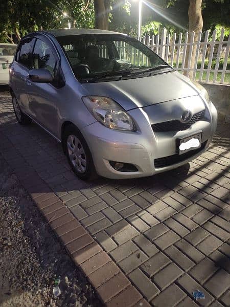 Toyota Vitz model 2009/2013 ( Home use car in good condition ) 0