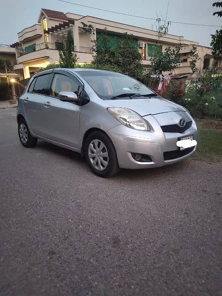 Toyota Vitz model 2009/2013 ( Home use car in good condition ) 5