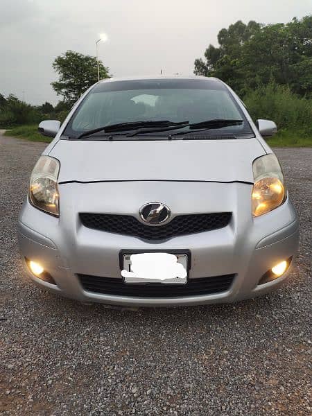 Toyota Vitz model 2009/2013 ( Home use car in good condition ) 16