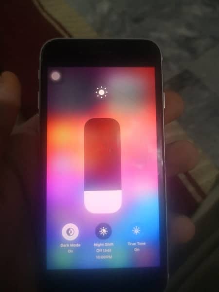 IPhone SE 2022 for sale 4