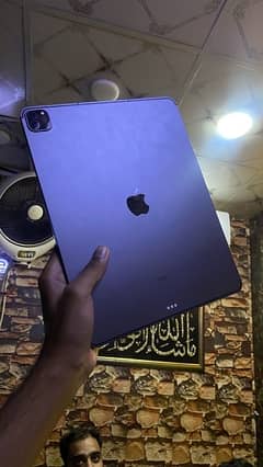 Apple iPad Pro 12.9  2020 M1 chip 256GB