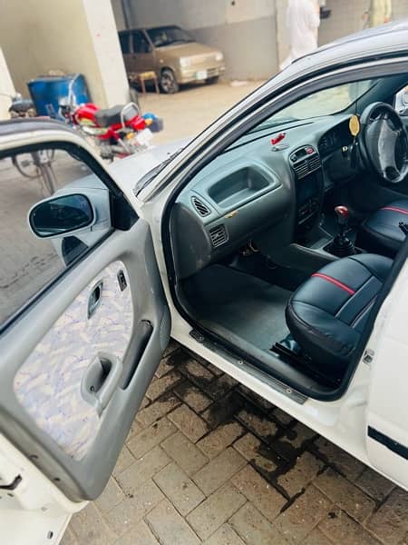 Suzuki Baleno 2002 5