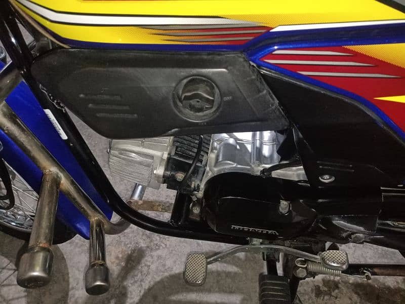 Honda  100cc Prider 3