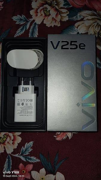 Vivo v25 e 8