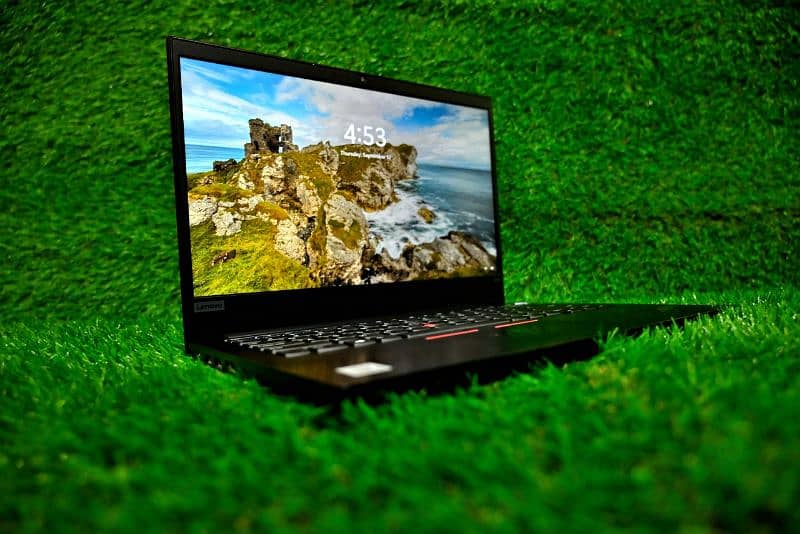 Lenovo ThinkPad E14 (10th Gen i5) – 8GB 4