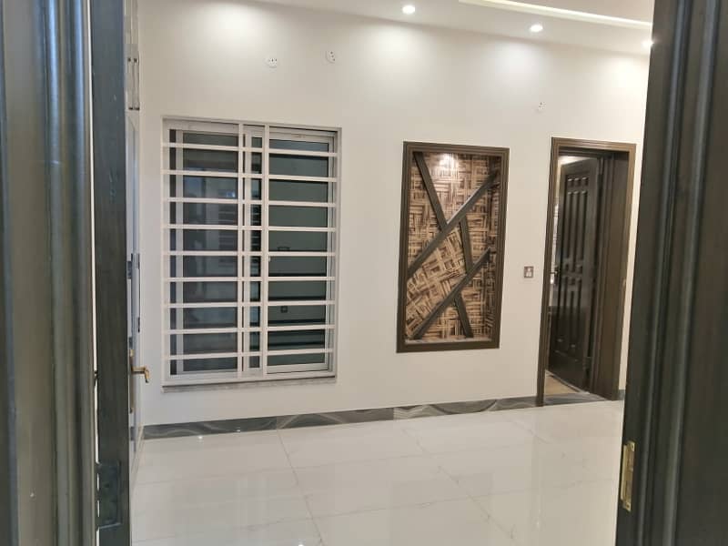 5 MARLA BRAND NEW LUXURY EXCELLENT GOOD CONDITION IDEAL FULL HOUSE FOR RENT IN AA BLOCK BAHRIA TOWN LAHORE 15