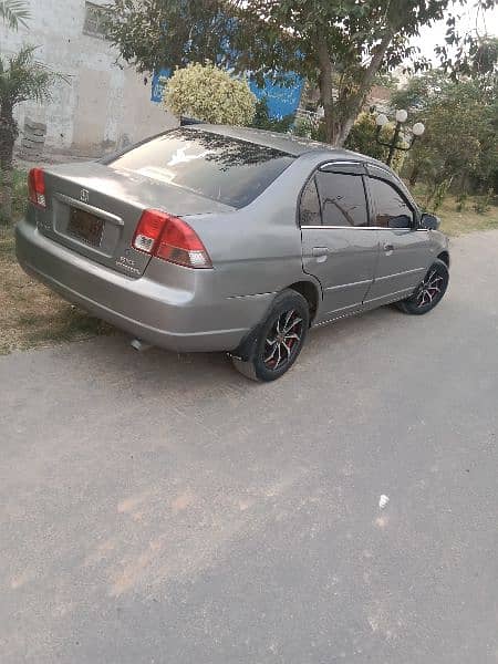 Honda Civic EXi 2005 10