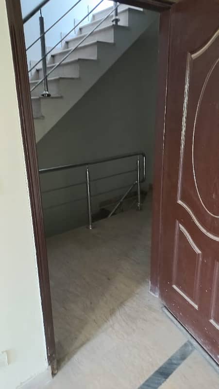 1 BED NEW EXCELLENT CONDITION GOOD FLAT FOR RENT IN BAHRIA TOWN LAHORE 23