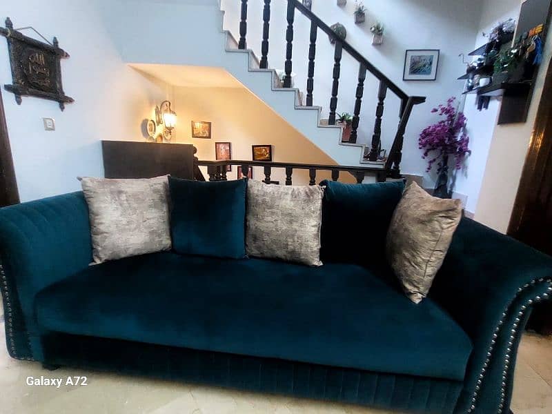 selling my sofa. 2