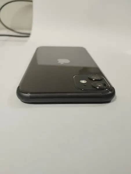 iPhone 11 For Sale 4