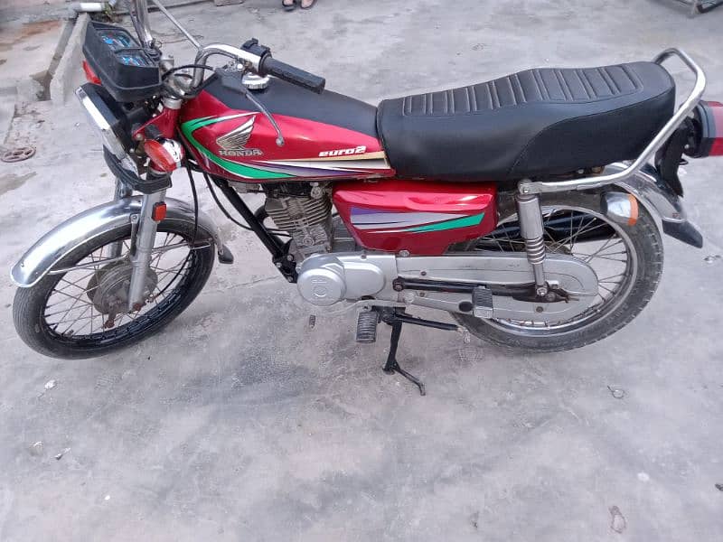 Honda CG125 2013 Model 2