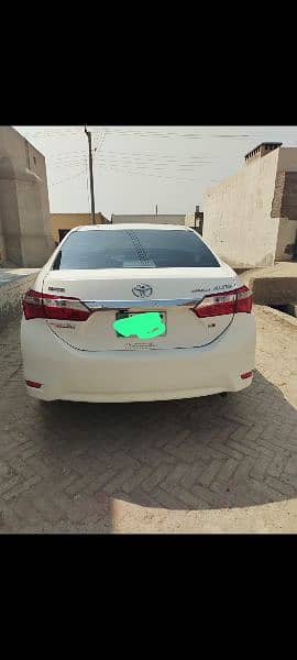 Toyota Corolla Altis 2017 1